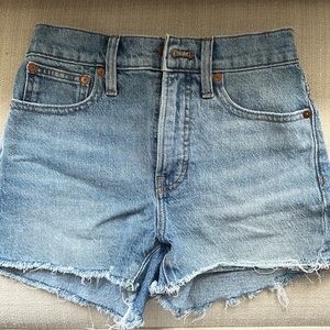 Madewell Perfect Jean Short Size 25